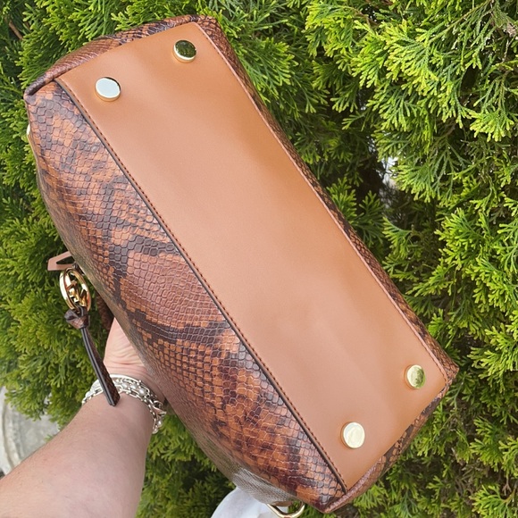 MK Elson large satchel vegan faux leather - Picture 4 of 10